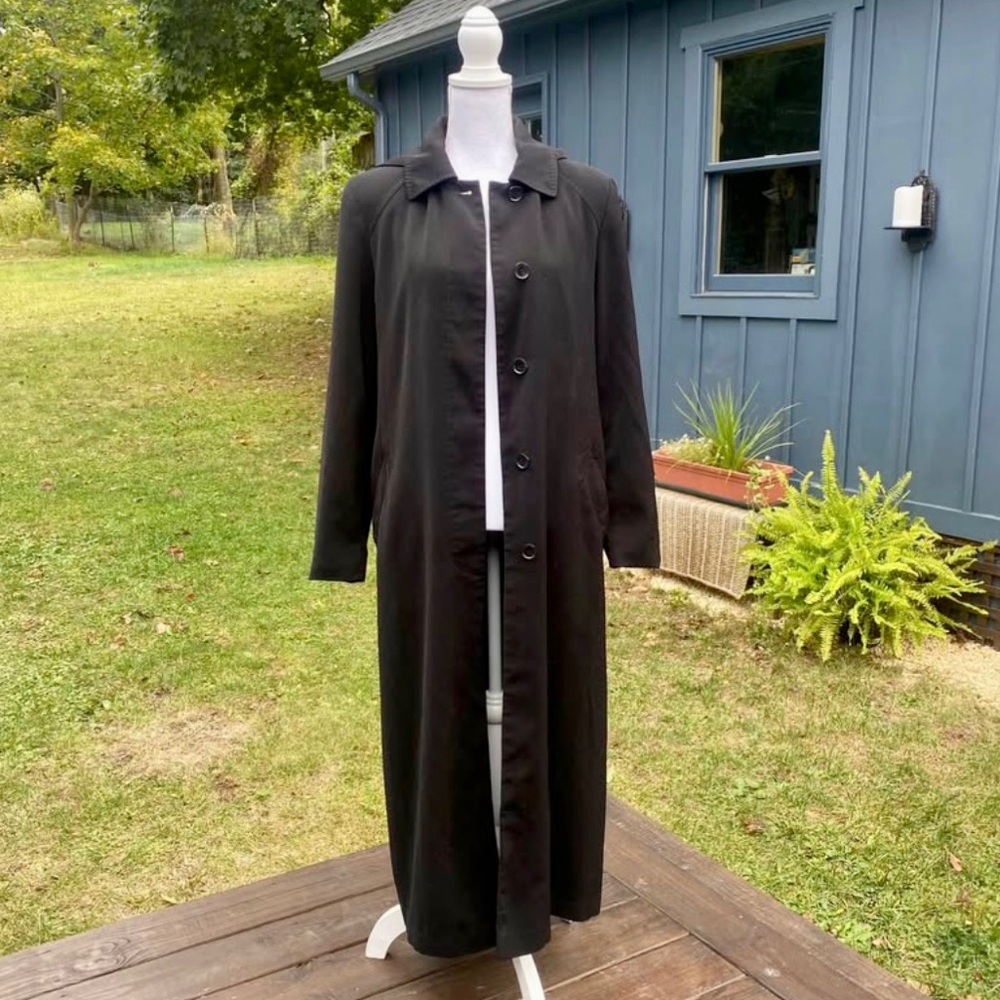 SOLD Gallery lightweight maxi trench